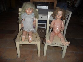 Stühle für Puppen