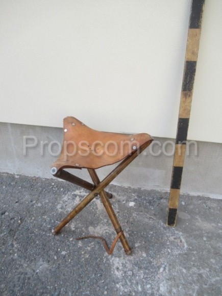 Wooden folding tripod