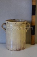 Ceramic pot