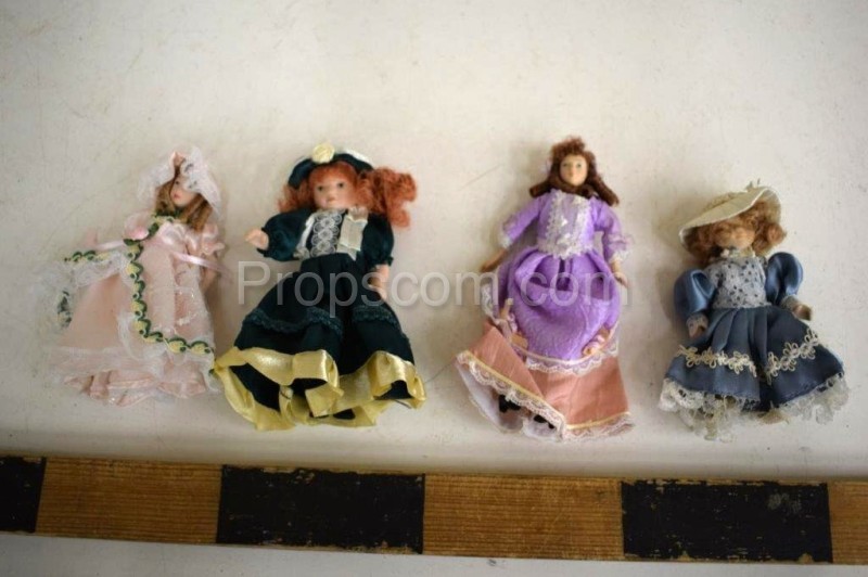 Dolls for rooms