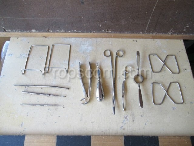 Surgical instruments