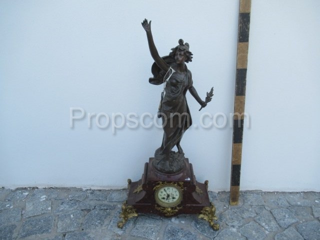 Interior table clock