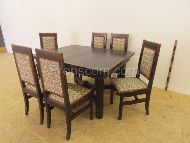 Folding dining table