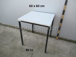 Umakart wood table