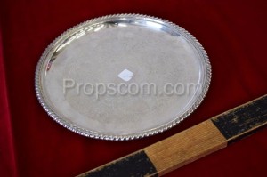 Serving tray