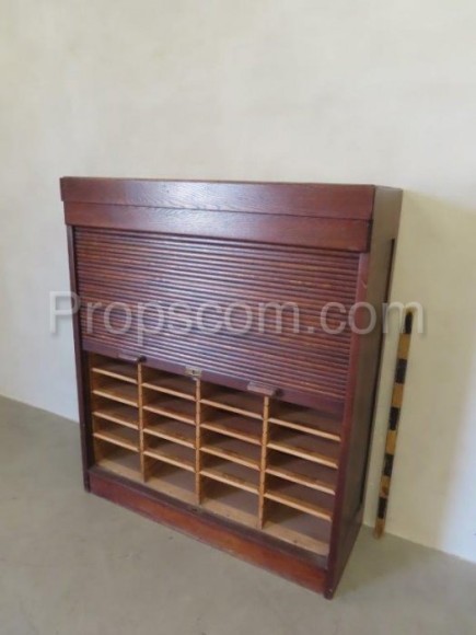 File cabinet with shutter