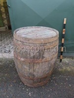 Barrel with forged hoops