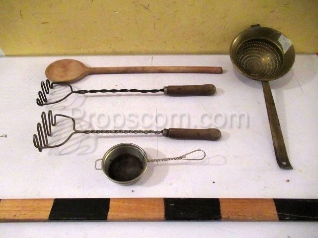 Kitchen utensils