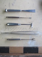 Surgical instruments