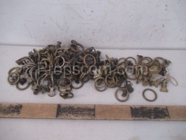 Curtain rings