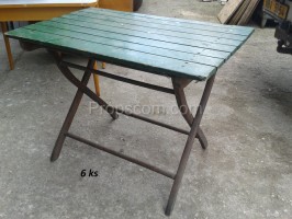 Garden folding table