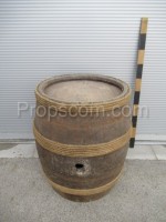 Barrel with hemp hoops