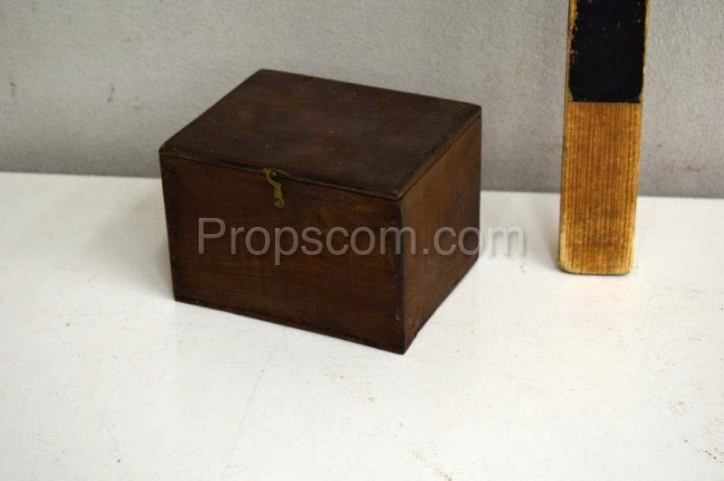 Wooden box