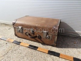 Travel suitcase