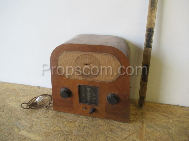 Old radio