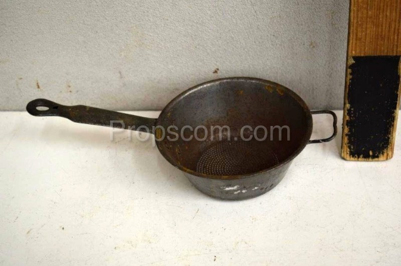 Copper saucepan