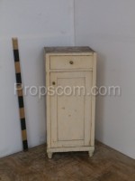 Narrow cabinet