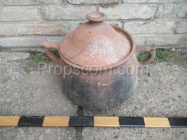 Ceramic pot