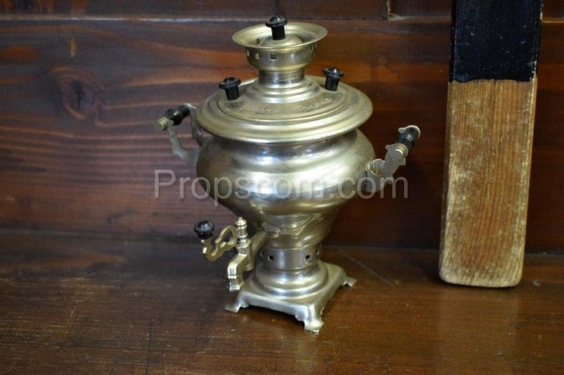 Samovar malinký