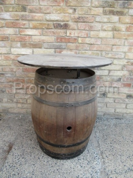 Barrel table