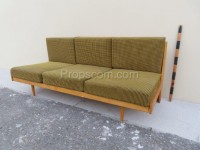 Grünes Sofa