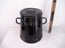 Pot with lid