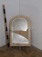 Zrcadlo sálové