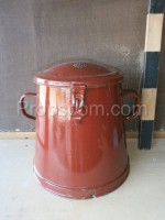 Pot with lid