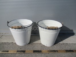 Enamel buckets