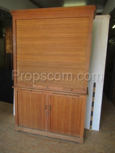 Roller cabinet and high cabinet