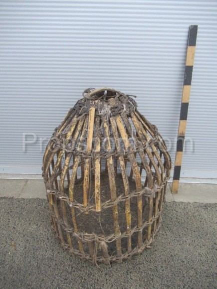 Wicker cage