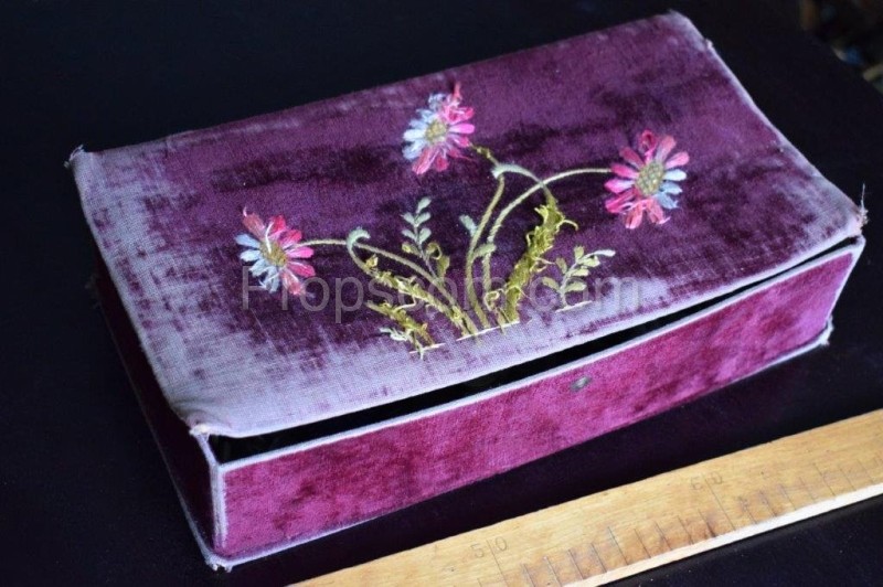 Sewing box