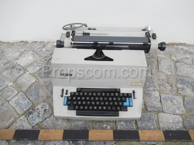 Facit typewriter