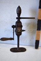 Hand drill