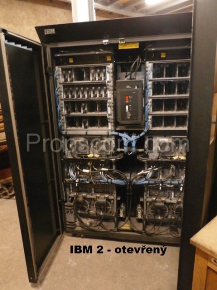 IBM Schrank