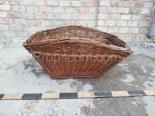 Wicker basket