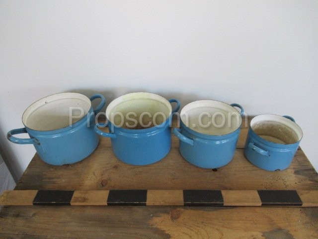 Enamel pots