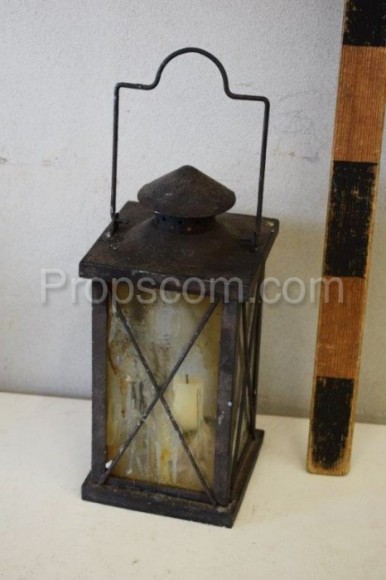 Portable lantern