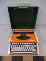 IBM typewriter