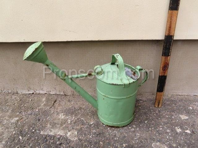 Garden watering can