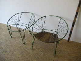 Wire chairs