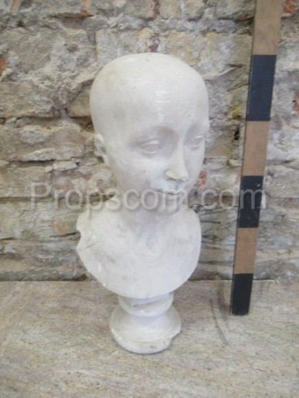 bust of a woman's bare head