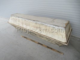 Light wooden casket