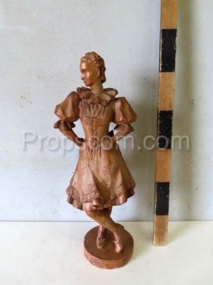 A statuette of a peasant