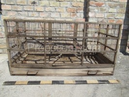 Wire cage