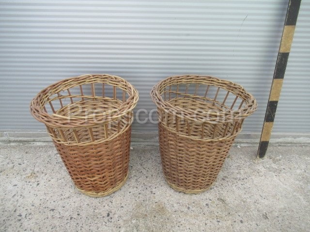 Wicker garbage bins