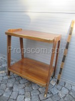 Mobile serving table