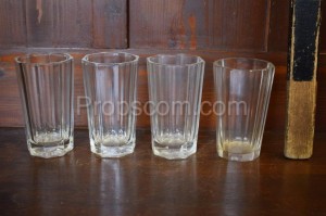 Pub glasses