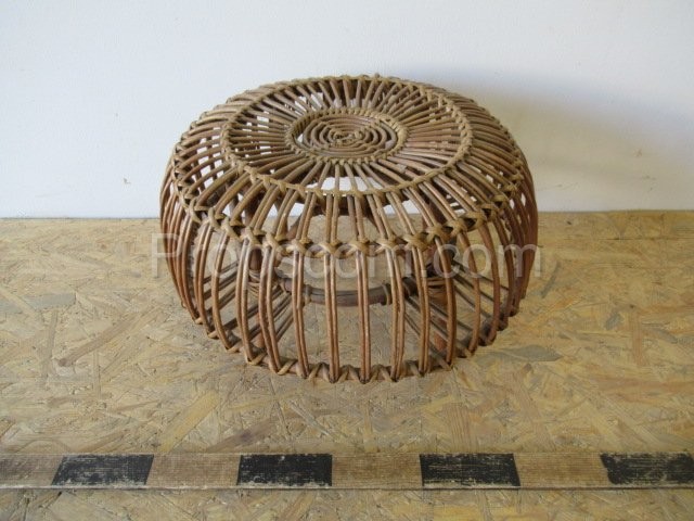 Round wicker chair