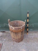 Wooden bucket